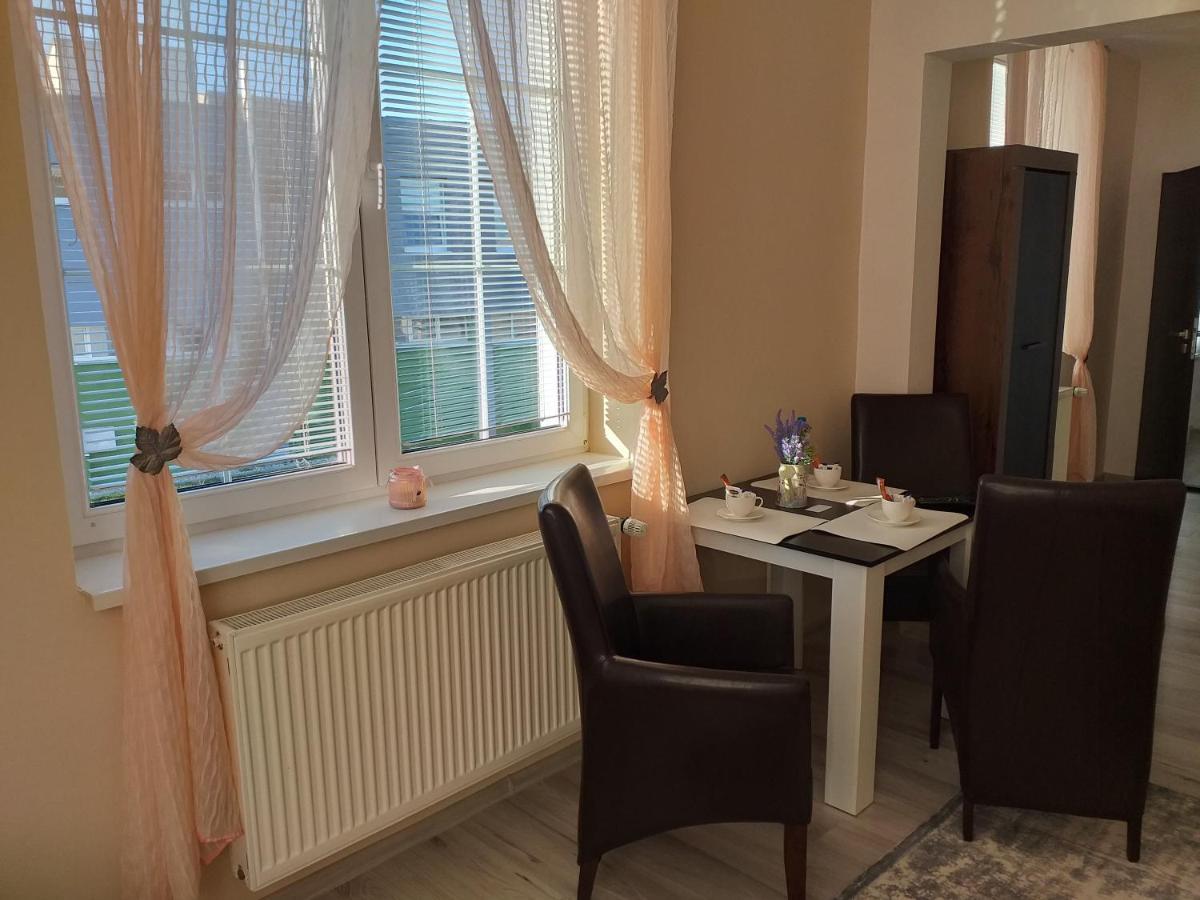 Monato Bed & Breakfast Poprad Ngoại thất bức ảnh