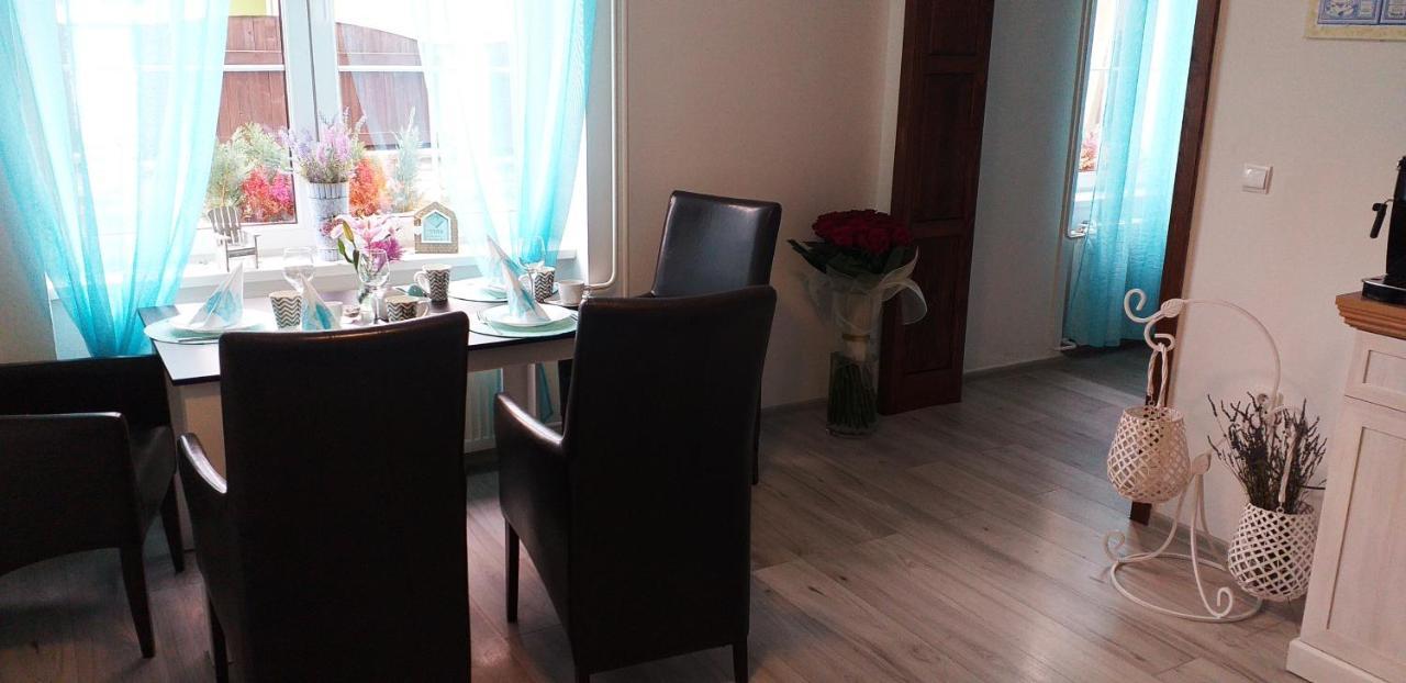 Monato Bed & Breakfast Poprad Ngoại thất bức ảnh